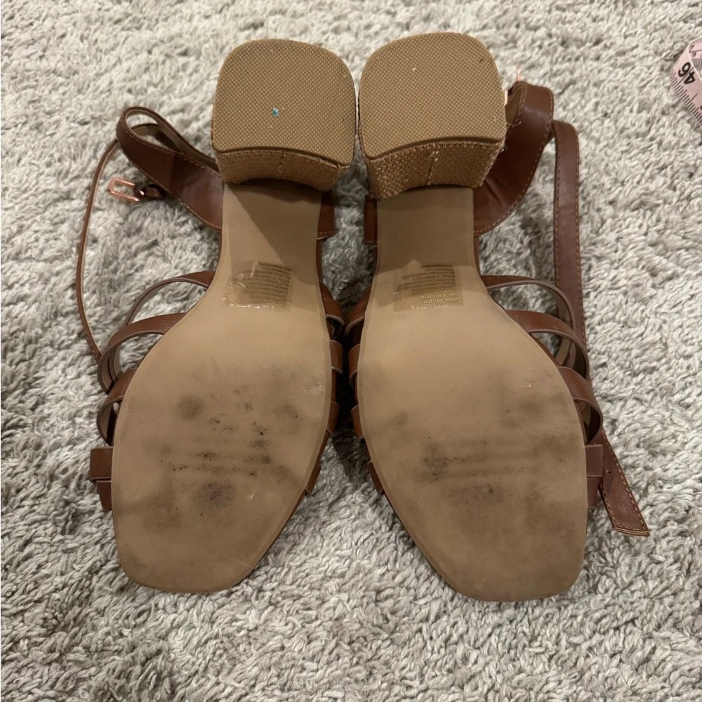 LC brown strappy heels size 11 - Picture 4 of 5